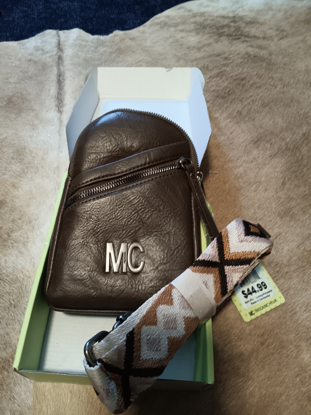 Brown Leather Crossbody Bag with Patterned Strap